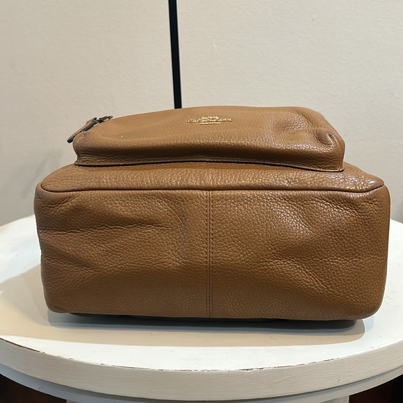 Coach F30550 Charlie Light Pebbled Leather Medium Backpack - Picture 8 of 13